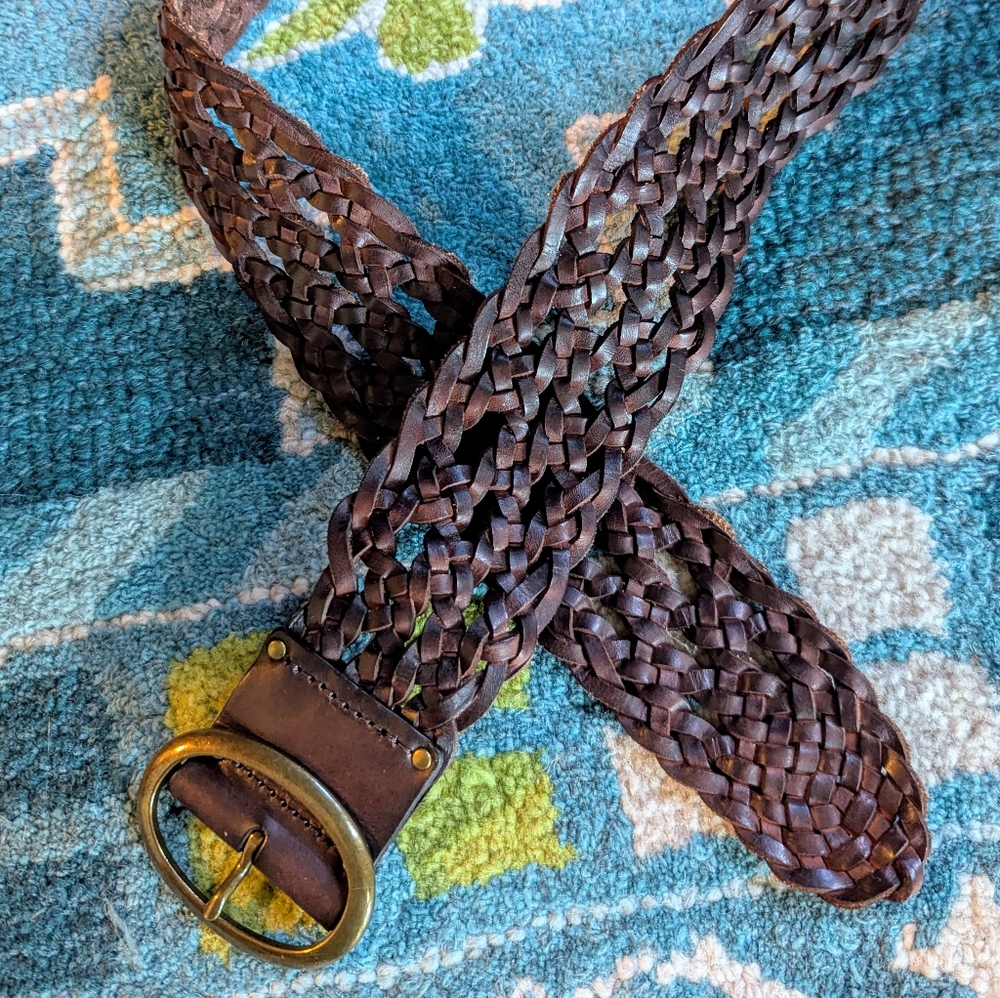 TOMMY BAHAMA woven leather wide brown belt M
